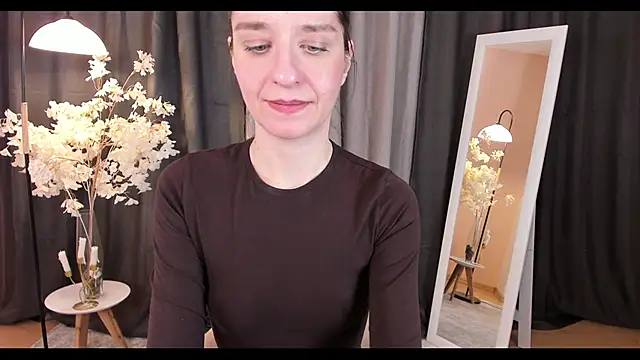 Snapshot of helentasty chatting on 03.01.25 helentasty online show from 03.01.25