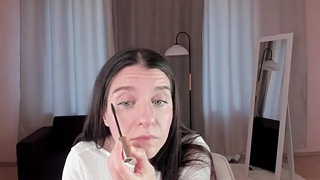 Snapshot of helentasty chatting on 09.09.25 helentasty online show from 09.09.25