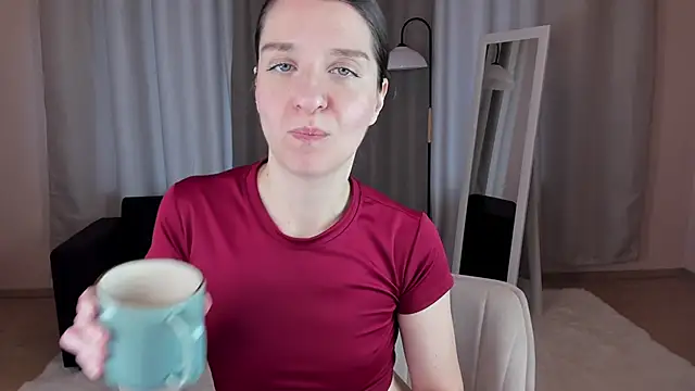 Snapshot of helentasty chatting on 09.12.25 helentasty online show from 09.12.25