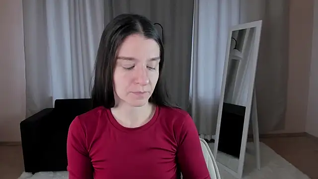 Snapshot of helentasty chatting on 10.04.25 helentasty online show from 10.04.25