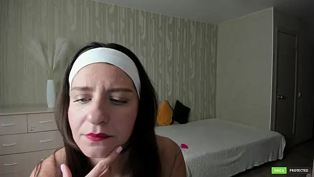 helentasty online show from 04.21.26