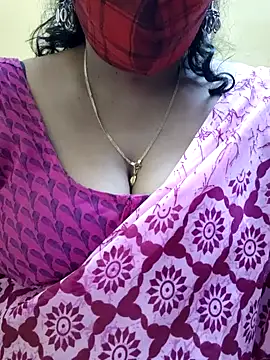 mallu-sumi online show from 02.11.25