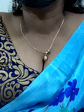 mallu-sumi online show from 02.13.25