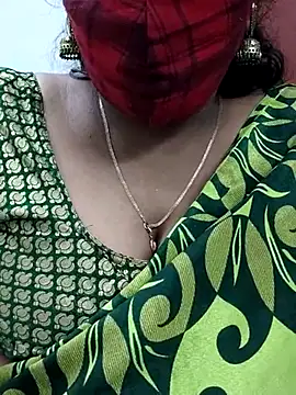 mallu-sumi online show from 02.14.25