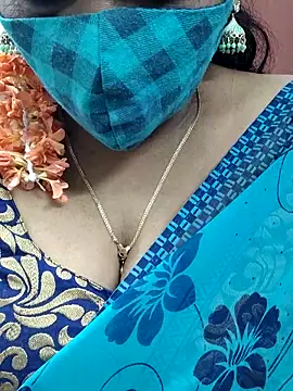 mallu-sumi online show from 02.17.25