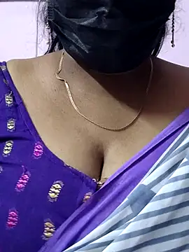 mallu-sumi online show from 02.18.26