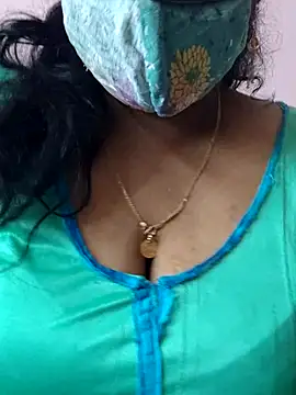 Snapshot of mallu-sumi chatting on 07.09.26 mallu-sumi online show from 07.09.26