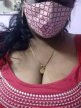 Snapshot of mallu-sumi chatting on 07.24.26 mallu-sumi online show from 07.24.26