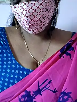 Snapshot of mallu-sumi chatting on 08.04.26 mallu-sumi online show from 08.04.26