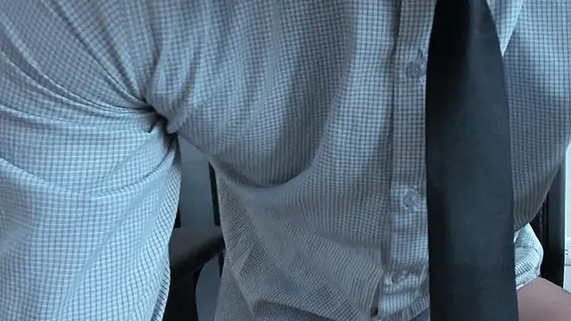 Snapshot of pablo-rincon95 chatting on 02.05.25 pablo-rincon95 online show from 02.05.25