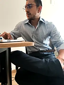 Snapshot of pablo-rincon95 chatting on 03.11.25 pablo-rincon95 online show from 03.11.25