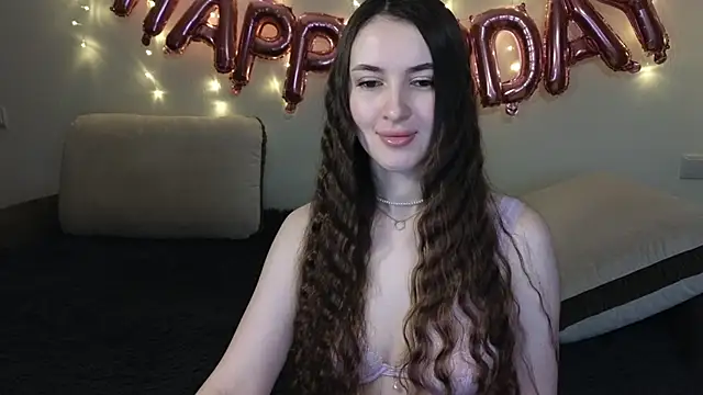 Tutti Frutt1s online show from 11.23.25