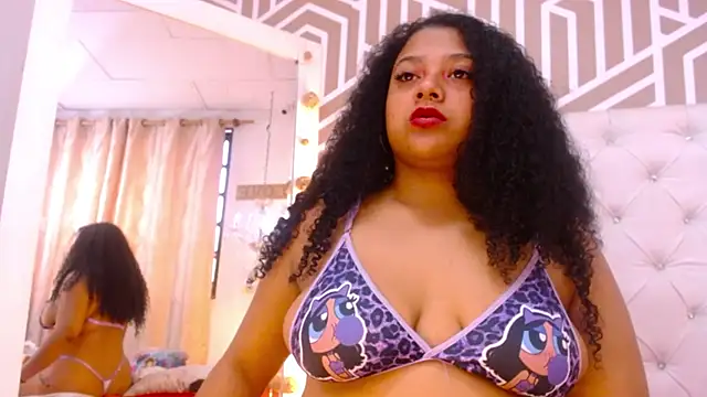 JadeSoleile online show from 01.21.25