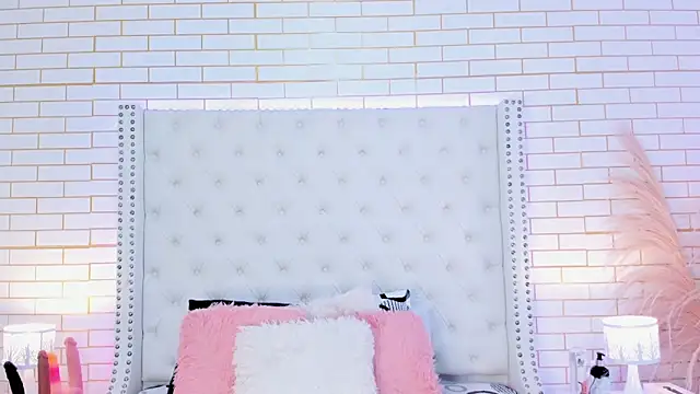 Snapshot of Krystal_cambell1 chatting on 02.25.26 Krystal cambell1 online show from 02.25.26