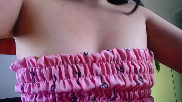 Snapshot of Emily_Trujillo chatting on 11.29.25 Emily Trujillo online show from 11.29.25