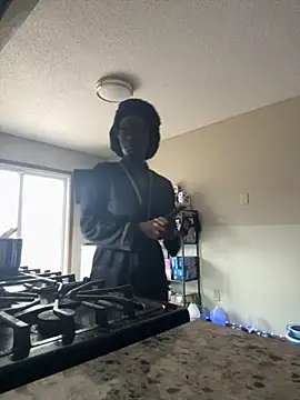 Snapshot of spicysugar74 chatting on 11.17.25 spicysugar74 online show from 11.17.25