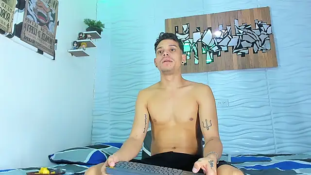 Snapshot of Friendsofeverything_ chatting on 09.28.25 Friendsofeverything online show from 09.28.25