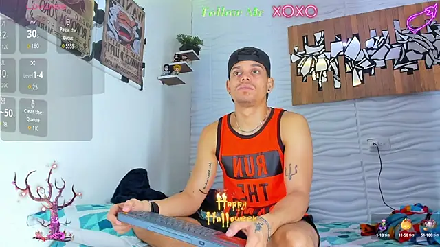 Snapshot of Friendsofeverything_ chatting on 10.12.25 Friendsofeverything online show from 10.12.25