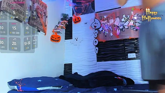 Snapshot of Friendsofeverything_ chatting on 10.18.25 Friendsofeverything online show from 10.18.25