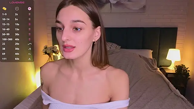 Snapshot of stacy_sexylips chatting on 10.09.25 stacy sexylips online show from 10.09.25