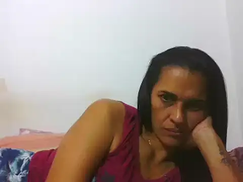 latinbrunettet online show from 01.07.25