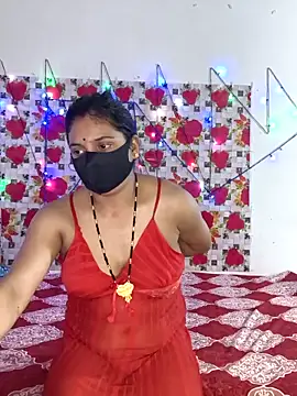 Snapshot of PeaCoooock chatting on 10.03.25 PeaCoooock online show from 10.03.25