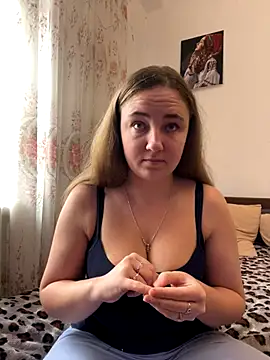 Snapshot of Joannakiss chatting on 11.16.25 Joannakiss online show from 11.16.25