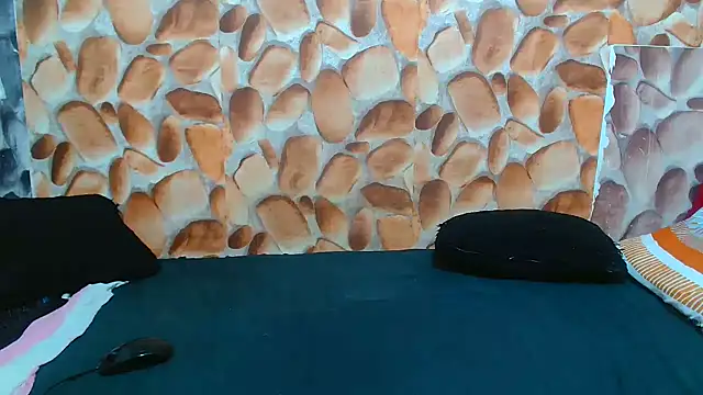 Snapshot of AfricanBigAssxx98 chatting on 11.08.25 AfricanBigAssxx98 online show from 11.08.25