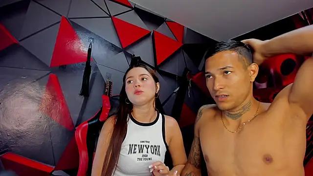 Hana and Zeta online show from 10.05.25