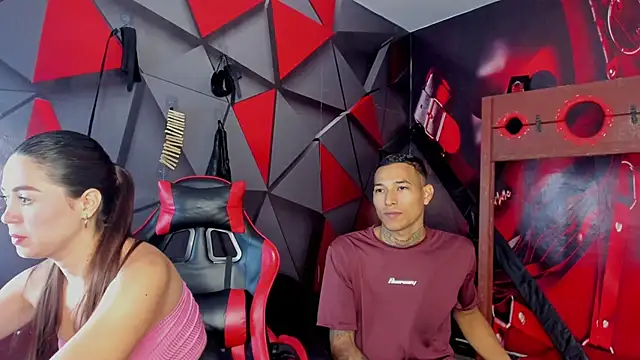 Hana and Zeta online show from 10.14.25