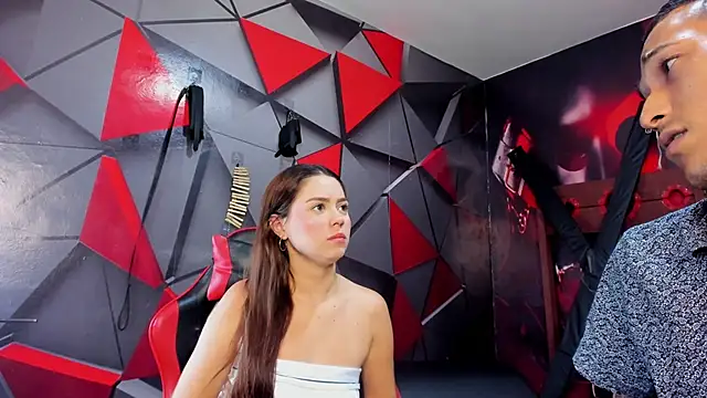 Hana and Zeta online show from 10.17.25