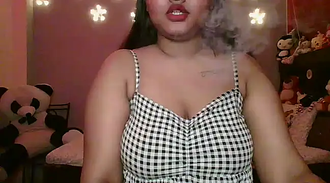 Your-love-12 online show from 02.22.25