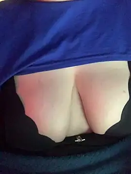 Snapshot of Noelia4251 chatting on 02.24.25 Noelia4251 online show from 02.24.25