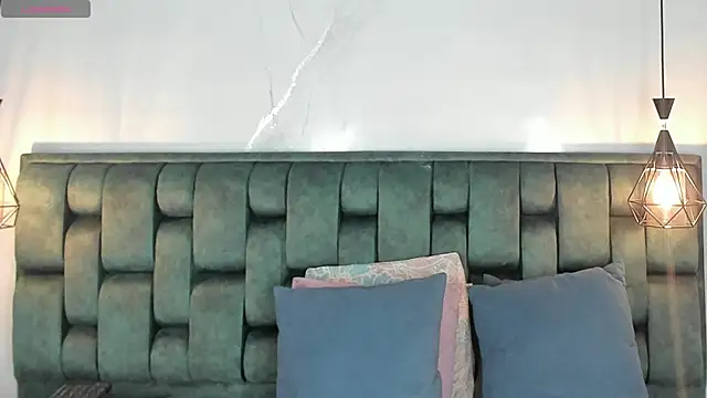 angelswets online show from 12.19.24