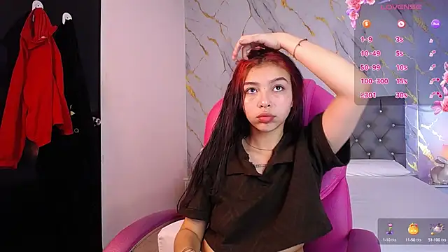 pettit courtny online show from 02.15.25