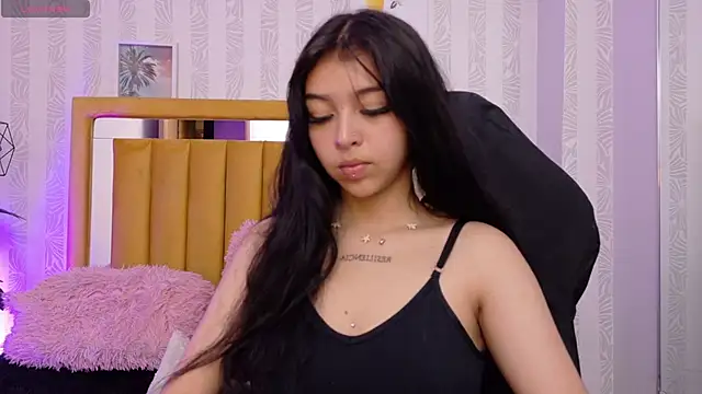 pettit courtny online show from 09.18.25