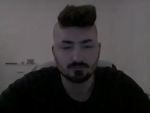 Snapshot of Hkl95555 chatting on 10.17.25 Hkl95555 online show from 10.17.25