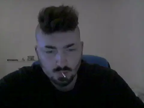 Snapshot of Hkl95555 chatting on 11.01.25 Hkl95555 online show from 11.01.25