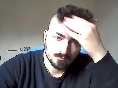 Snapshot of Hkl95555 chatting on 11.03.25 Hkl95555 online show from 11.03.25