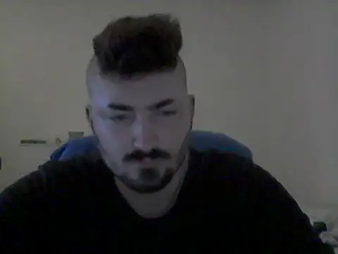 Snapshot of Hkl95555 chatting on 11.04.25 Hkl95555 online show from 11.04.25