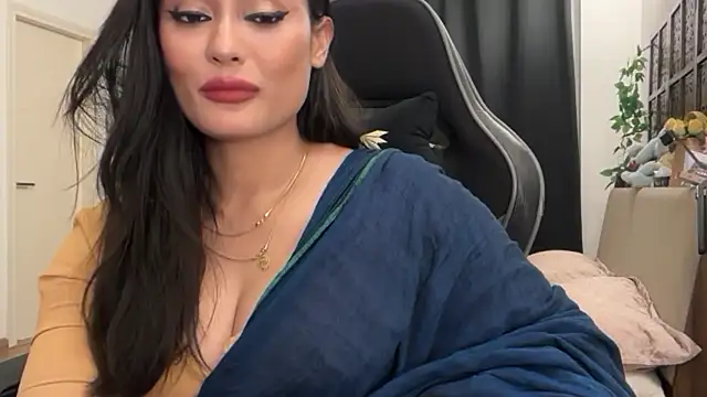 Snapshot of GoddessAnna chatting on 03.01.26 GoddessAnna online show from 03.01.26