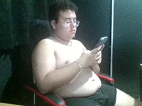 Snapshot of BabyFade chatting on 03.15.25 BabyFade online show from 03.15.25