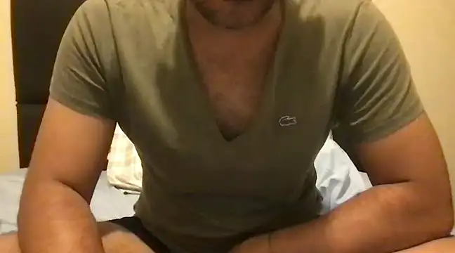 Snapshot of pe_netrad0r chatting on 12.26.24 pe netrad0r online show from 12.26.24