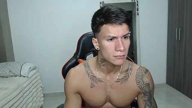 pettergrey1 online show from 02.18.26