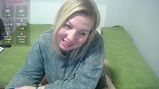 Snapshot of MARGARET_gem chatting on 01.17.25 MARGARET gem online show from 01.17.25