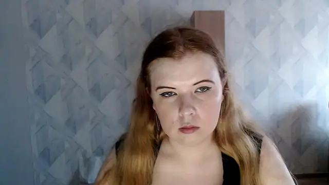 Snapshot of Melina_Hot9 chatting on 05.18.26 Melina Hot9 online show from 05.18.26