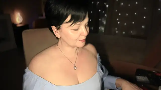 WitchBlueRose online show from 04.02.26