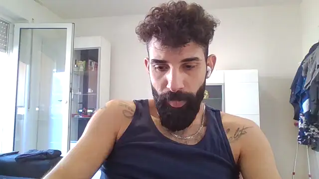 Snapshot of cankaraa96 chatting on 09.20.25 cankaraa96 online show from 09.20.25