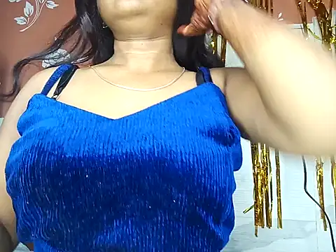 Snapshot of Muktha chatting on 10.13.25 Muktha online show from 10.13.25