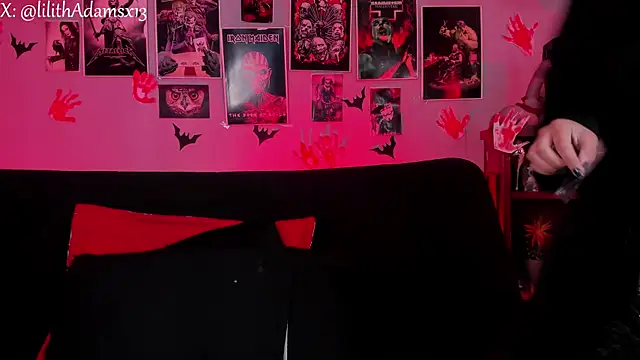 lilith-deveraux online show from 11.10.25